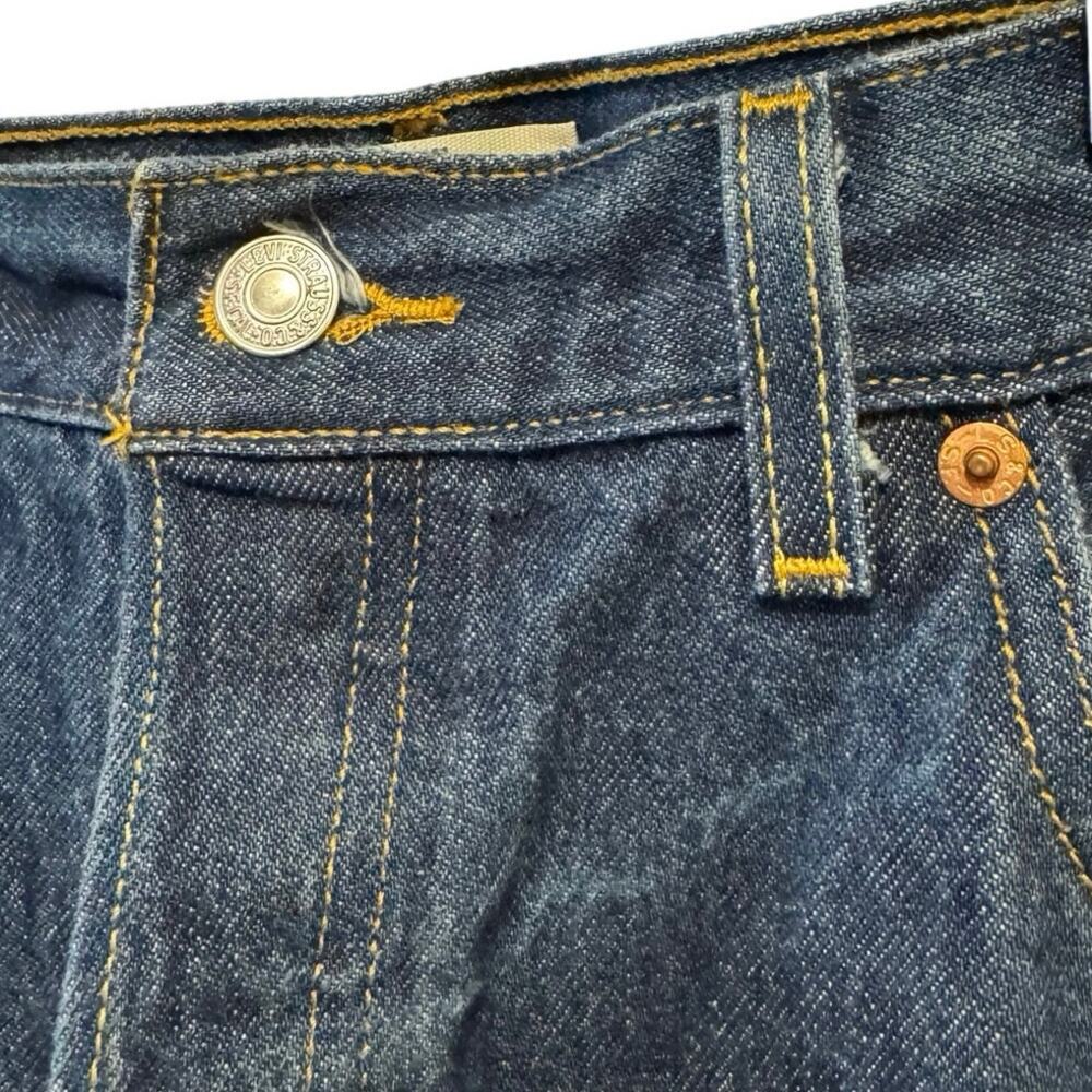 Vintage Levi’s Jeans Men’s straight 36 x32 Blue 501 Button Fly Denim Western Y2K - Picture 9 of 12